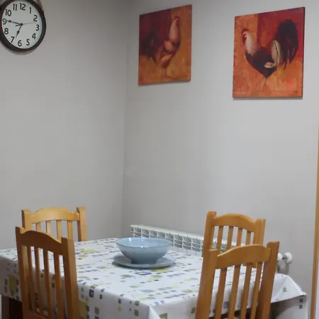 A Casa De Dora Da * A Estrada