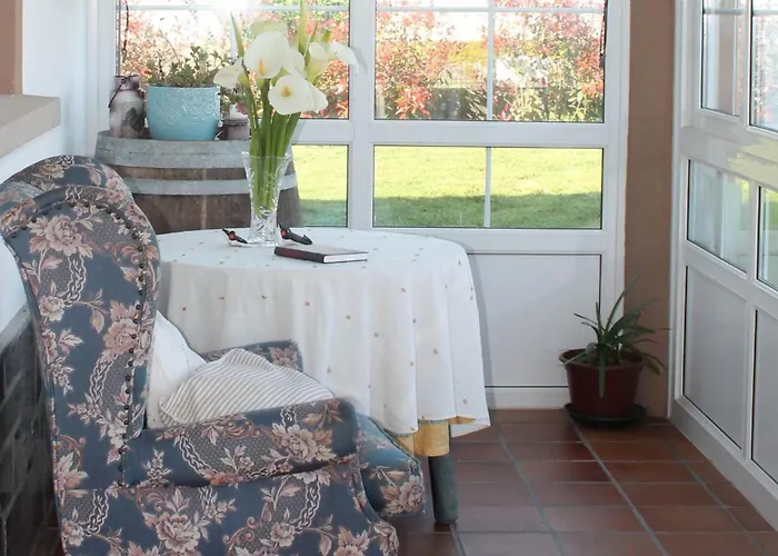 A Casa De Dora Da А-Эстрада